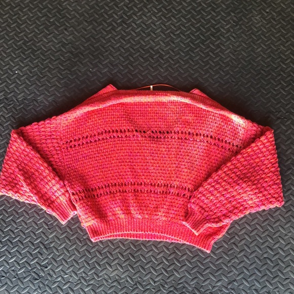 Free People Oversized Cropped Sweater - Picture 6 of 10